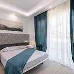 Sun View - Island Village Heights