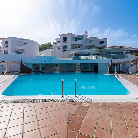 Sun View - Island Village Heights Apartamento