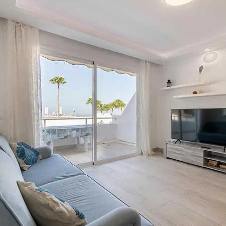 아파트 Sun View - Island Village Heights