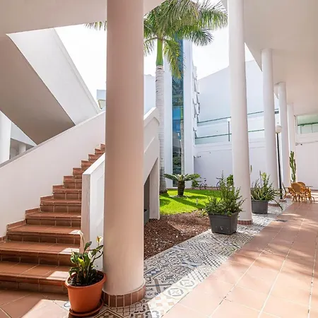 Sun View - Island Village Heights Apartment