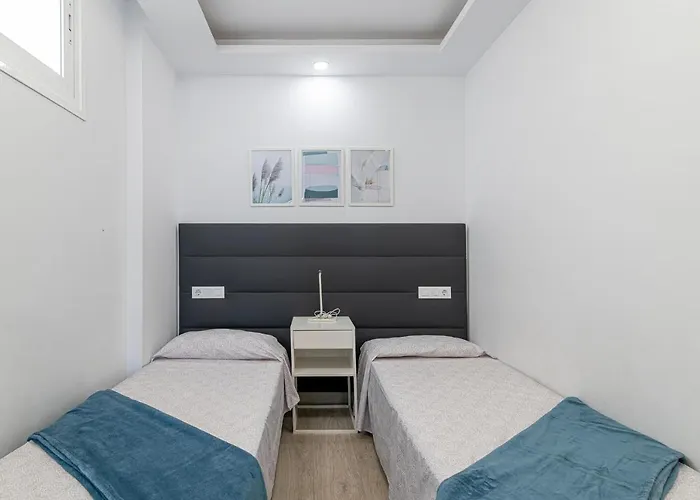 Sun View - Island Village Heights Apartman *